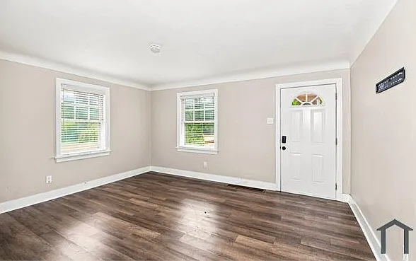 3 bed, 1069 sqft, $1,650 — Photo 3