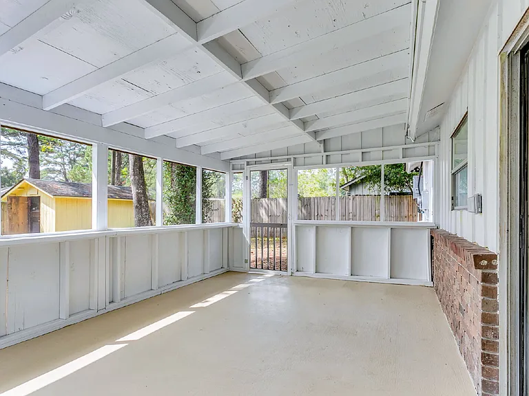 13 Oxford Ct — Photo 30