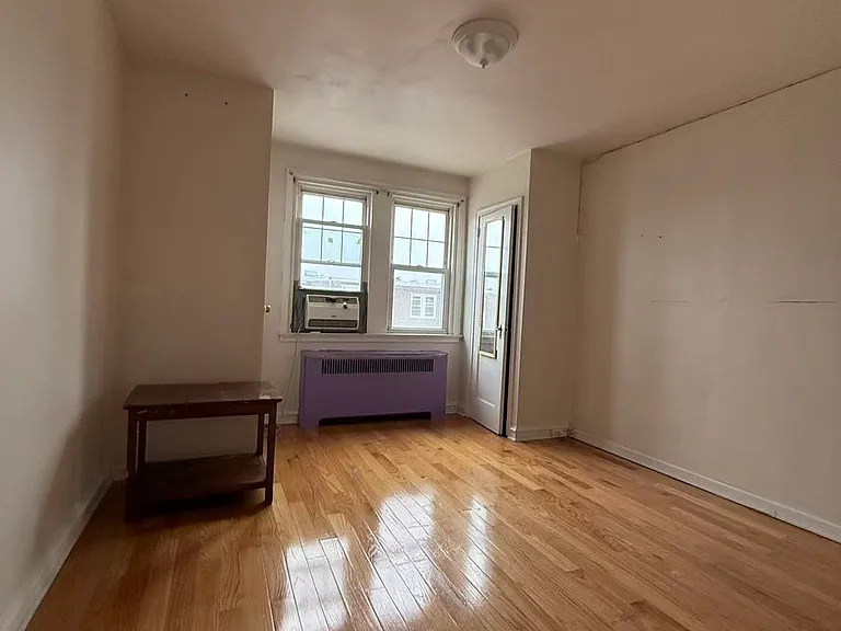 3116 Longshore Ave #1 — Photo 3