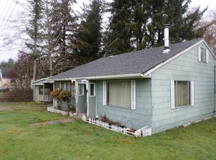 379 State Route 6, Raymond, WA 98577