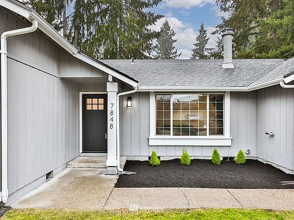 3rd image of 7848 Royal Oak Drive SE