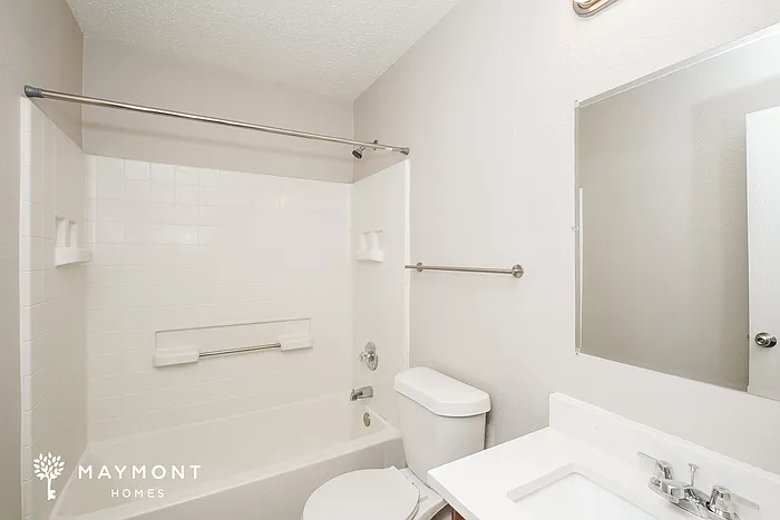 9208 Marilyn Dr — Photo 13