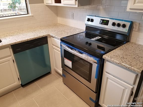 5th image of 9300 Sturbridge St