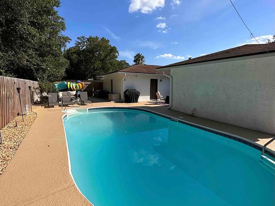 1st image of 4911 Lofty Pines Cir E
