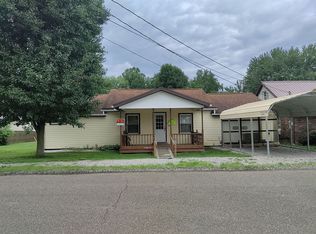 105 Federal St, Little Hocking, OH 45742