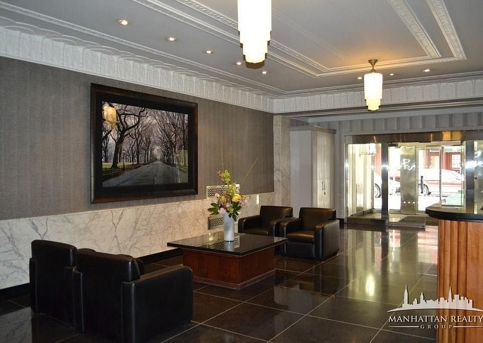 2nd image of 95 Christopher St APT 14G