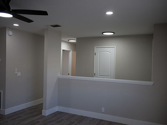 3rd image of 20380 Rimrock Rd APT 1