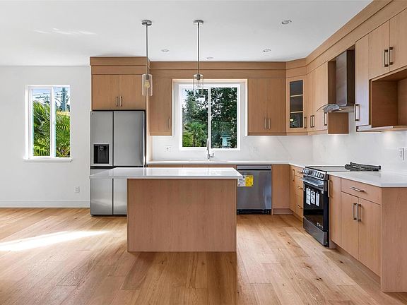 4th image of 1559 Ash Rd #2