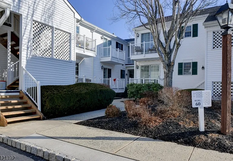 220 Alexandria Way — Photo 1