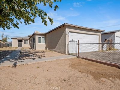835 E Fredricks St, Barstow, CA, 92311