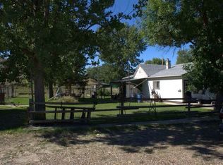 716 E Bell St, Glendive, MT 59330