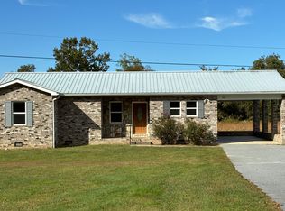 106 Pinehurst Dr, Hendersonville, NC 28792