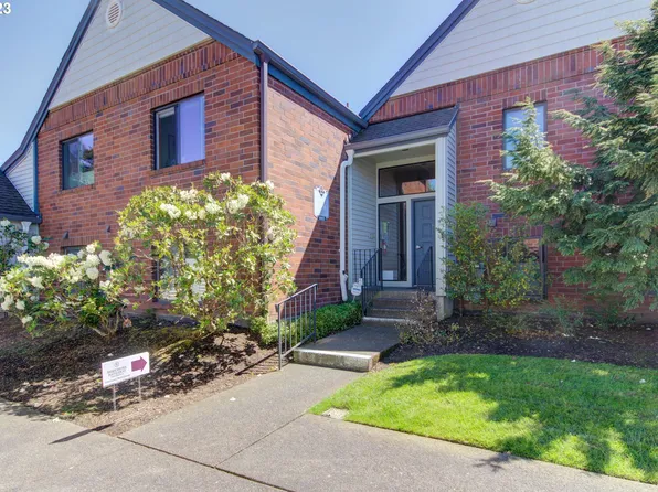 14803 NE Sacramento St Unit 83, Portland, OR 97230