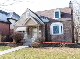 9738 S 51st Ave, Oak Lawn, IL 60453