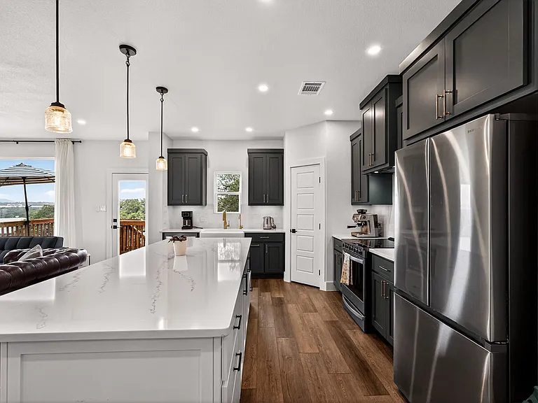 114 Magnolia Cir — Photo 4