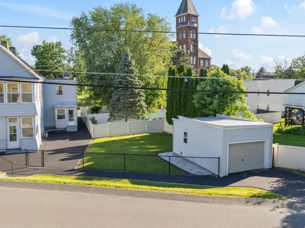 (undisclosed Address), Waterford, NY 12188