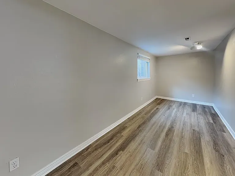 5005 S Richfield Cir — Photo 5