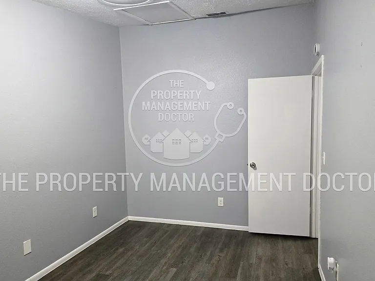 4710 Stonepointe Pl — Photo 17