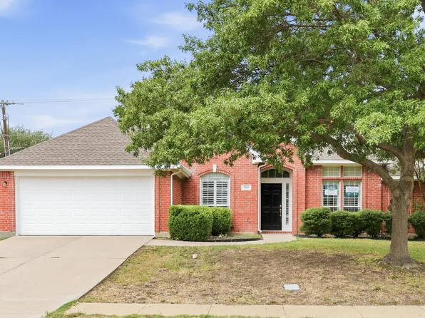 1933 Perry Dr, Mansfield, TX 76063