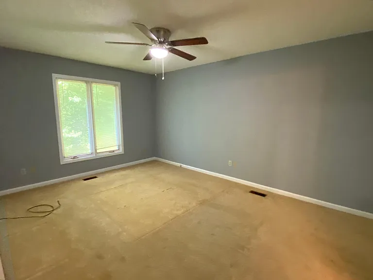 3827 Cavalier Dr — Photo 13