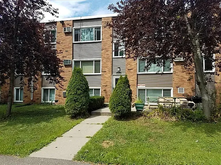 3923 Lookout Pl NE #7 — Photo 5