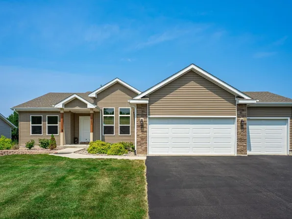 2280 Ridge Ave, Machesney Park, IL 61115