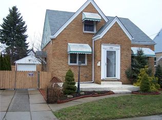 192 Fenton St, Buffalo, NY 14206