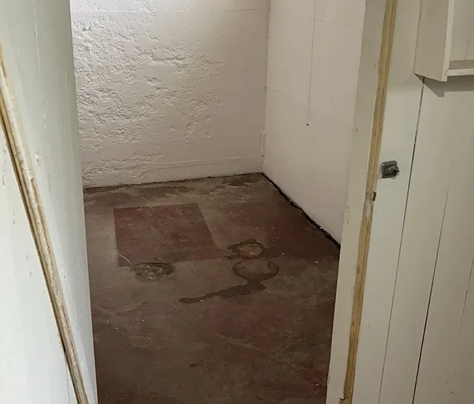 1076 Sherwood Dr — Photo 32