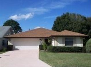 438 Sandestin Dr, Winter Haven, FL 33884