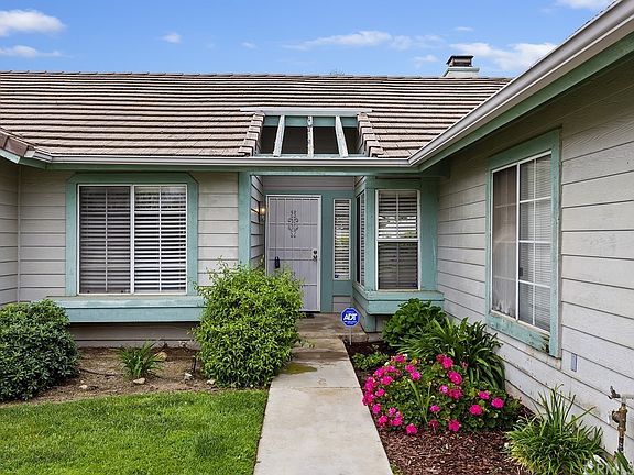 4th image of 15016 Valencia Way