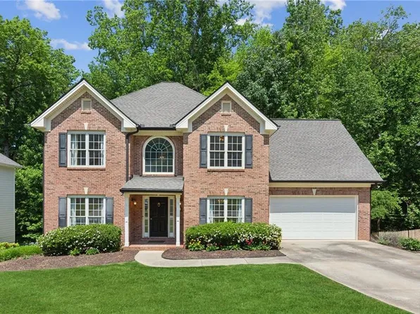 610 Golden Meadows Ln, Suwanee, GA 30024