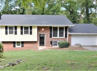 2890 Norgate Ct, Decatur, GA 30034
