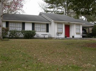 209 Patrician St, Fairhope, AL 36532