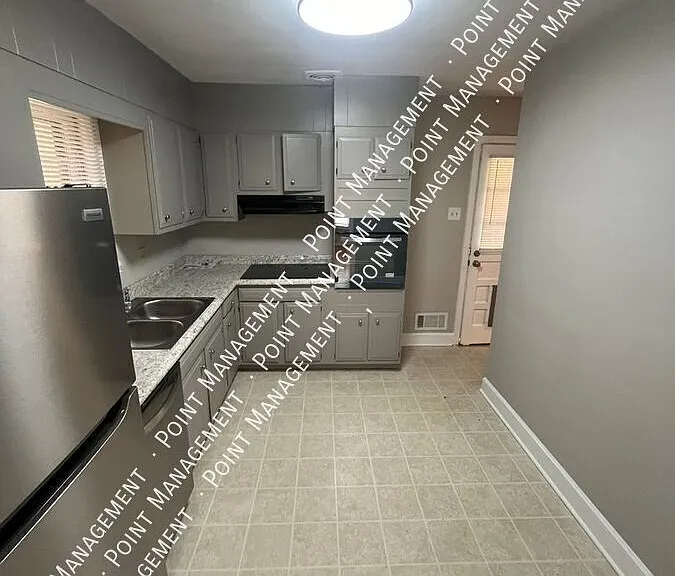2417 Brambleton Ave SW — Photo 12