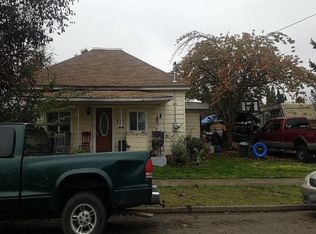 333 E Madison Ave, Cottage Grove, OR 97424