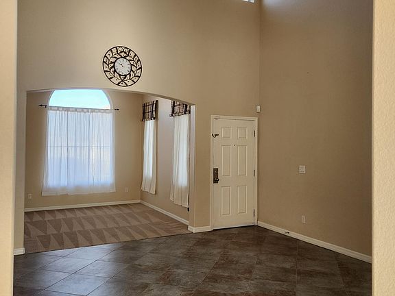 5th image of 5463 Tea Leaf St