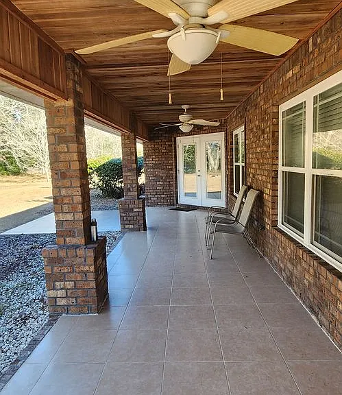24077 NW 94th Ave — Photo 31