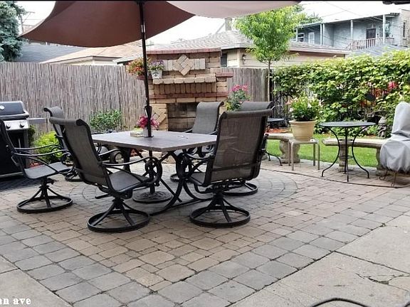 5th image of 2528 N Talman Ave #823