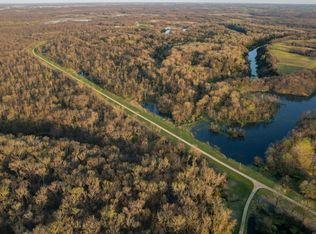 4472 Private Road 1296, Huntsville, MO 65259