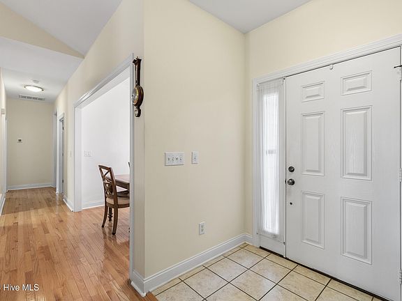 5th image of 8705 Sedgley Drive