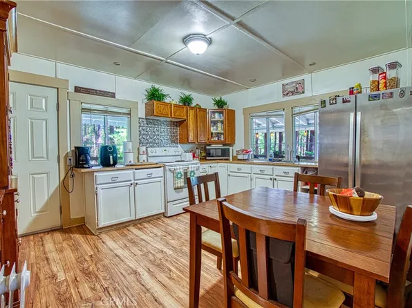 17171 Edgewood Way, Middletown, CA 95461