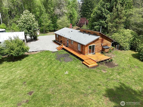 4th image of 14812 Fox Hill Road SE