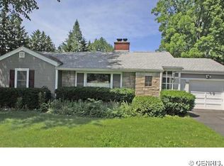 50 W Main St, Le Roy, NY 14482