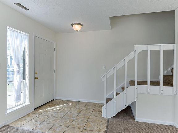 3rd image of 5202 Sorrel Ct