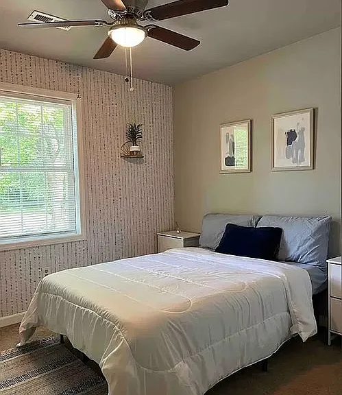 1216 W Horah St #A — Photo 4