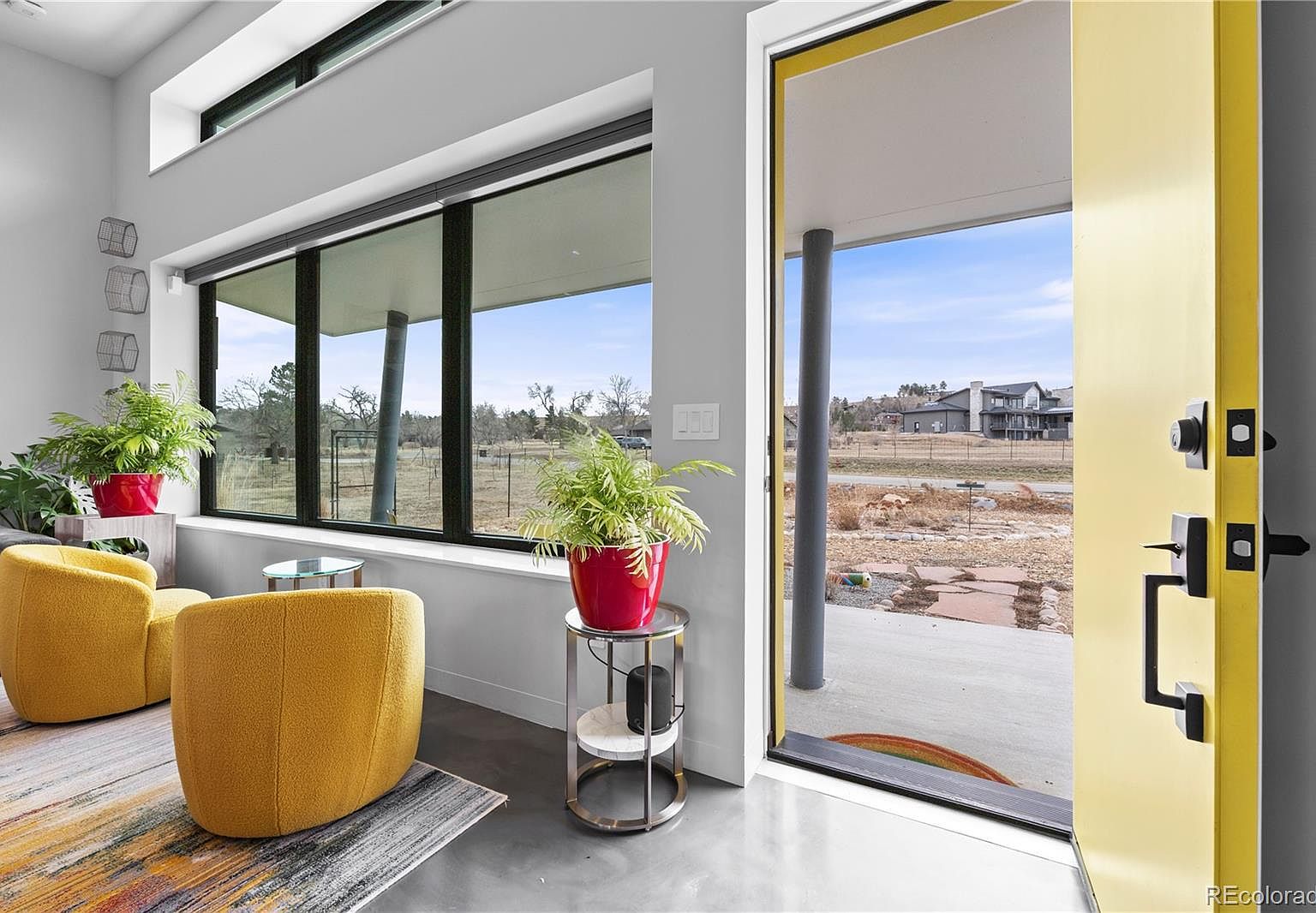 903 Paragon Drive - Photo 4