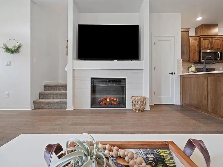 2376 NE Victor Pl — Photo 10