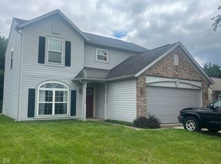 889 Waterway Dr, Franklin, IN 46131
