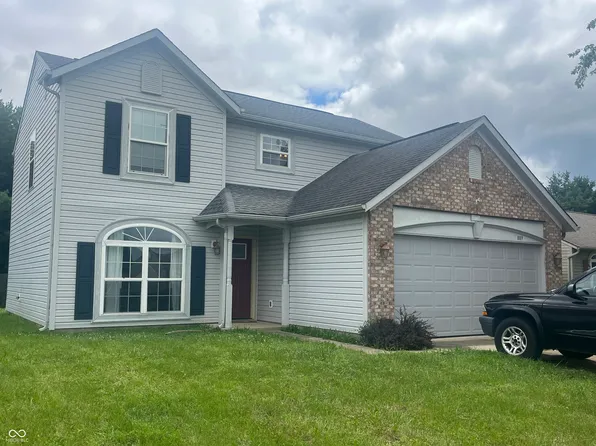 889 Waterway Dr, Franklin, IN 46131