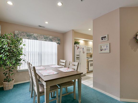 4th image of 77 Anglers Pointe Drive #3 BLDG 77